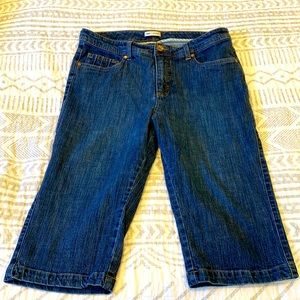 Lee High Rise Blue Denim Casual Fit Capri Cropped Jeans